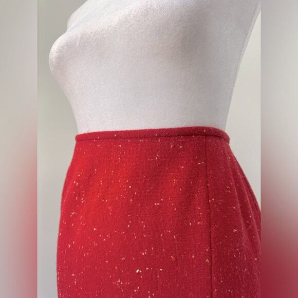 Vintage ‘90s Albert Nipon Red Wool Pencil Skirt - Picture 4 of 7